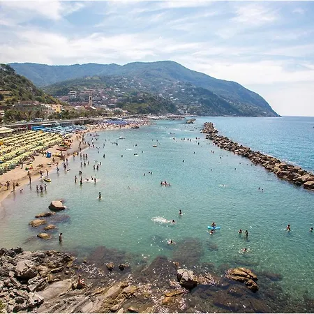 Moneglia Moneglia