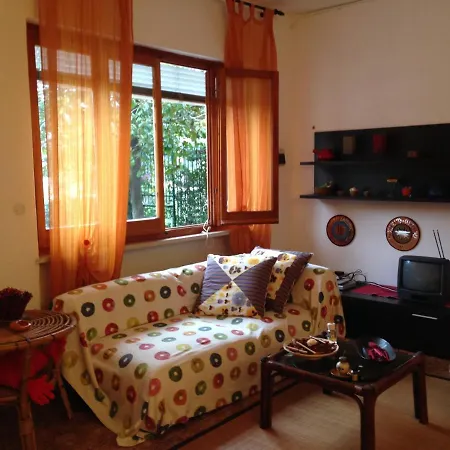 Апартаменты Moneglia Apartment